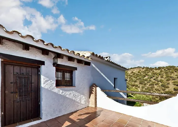 Elegant In With Pool And Garden Granada