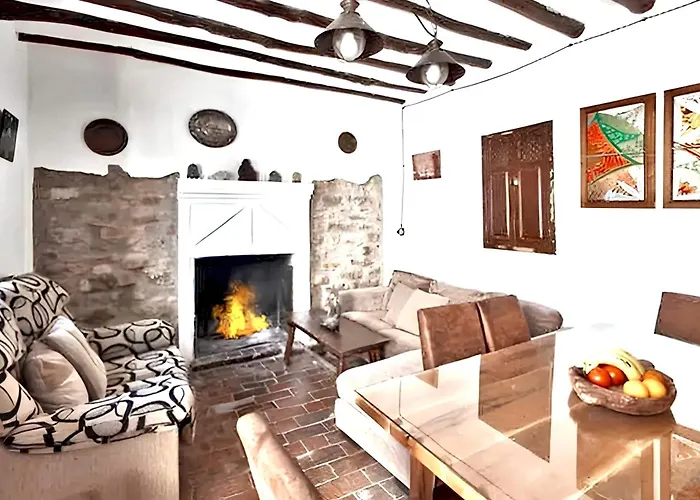Elegant In With Pool And Garden Granada