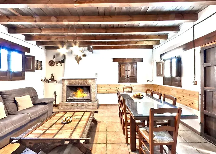 Villa Elegant In With Pool And Garden Granada