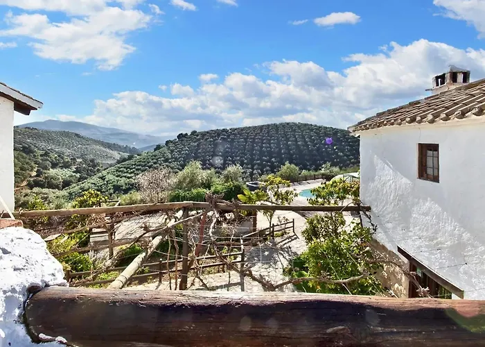 Elegant In With Pool And Garden Granada